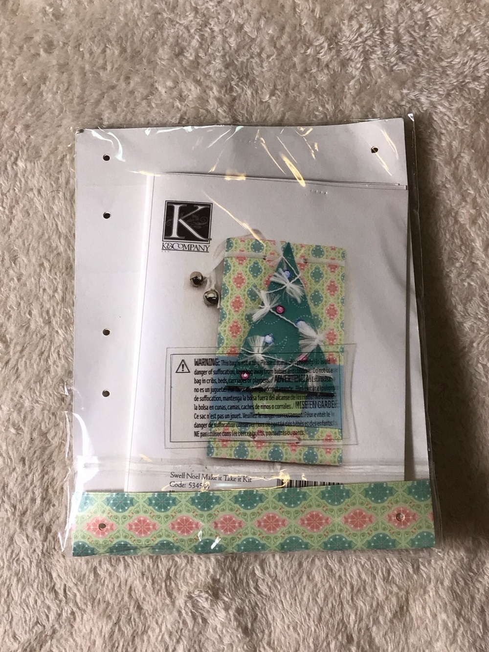 K & Company Green and Pink Christmas Tree Craft Kit